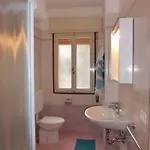 דירה Delightful Two-room Flat Next To The