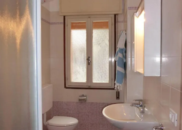 Apartment Delightful Two-room Flat Next To The