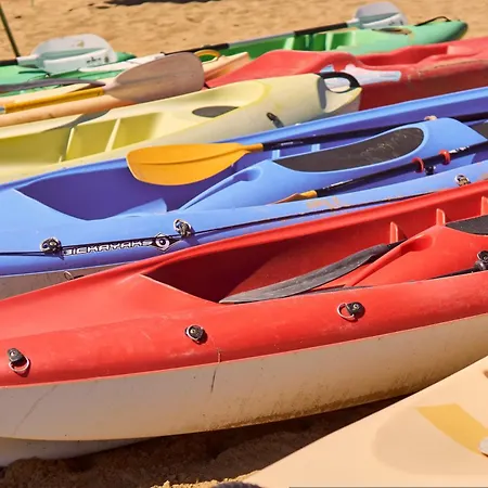 Delightful Two-room Flat Next To The Апартаменти Бібіоне