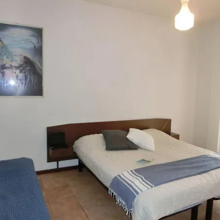 Apartment Delightful Two-room Flat Next To The *