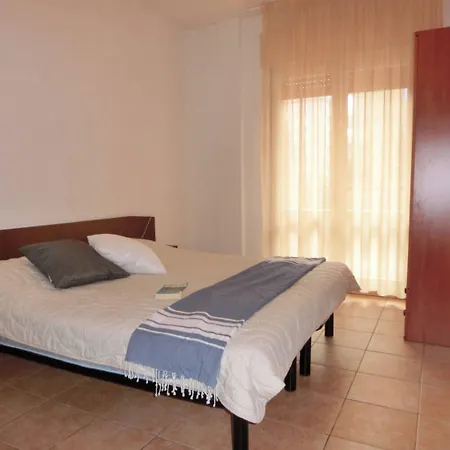 Delightful Two-room Flat Next To The
