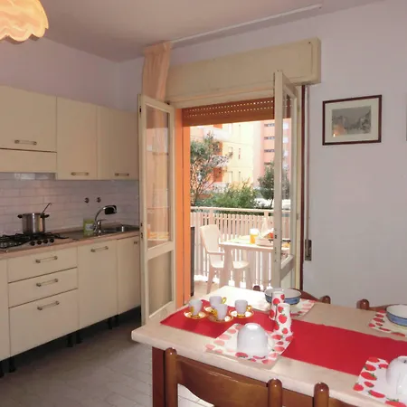 Delightful Two-room Flat Next To The * Bibione